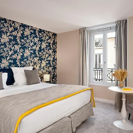 Hotel Le Mareuil Paris