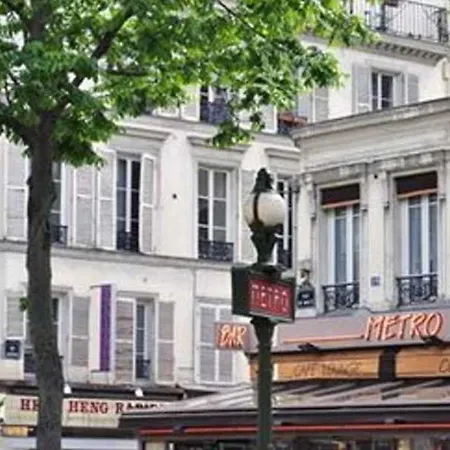 Le Mareuil 4* Párizs