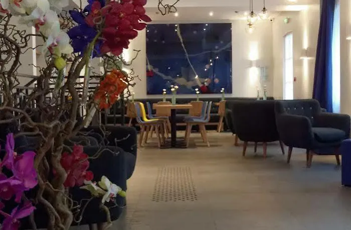 Hotel Le Mareuil Parigi