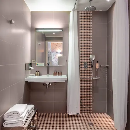 Le Mareuil Hotel 4*