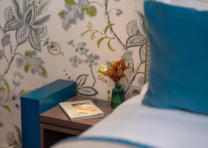 Le Mareuil Отель