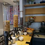 Hotel Le Mareuil 4*