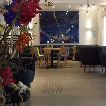 Otel Le Mareuil Paris